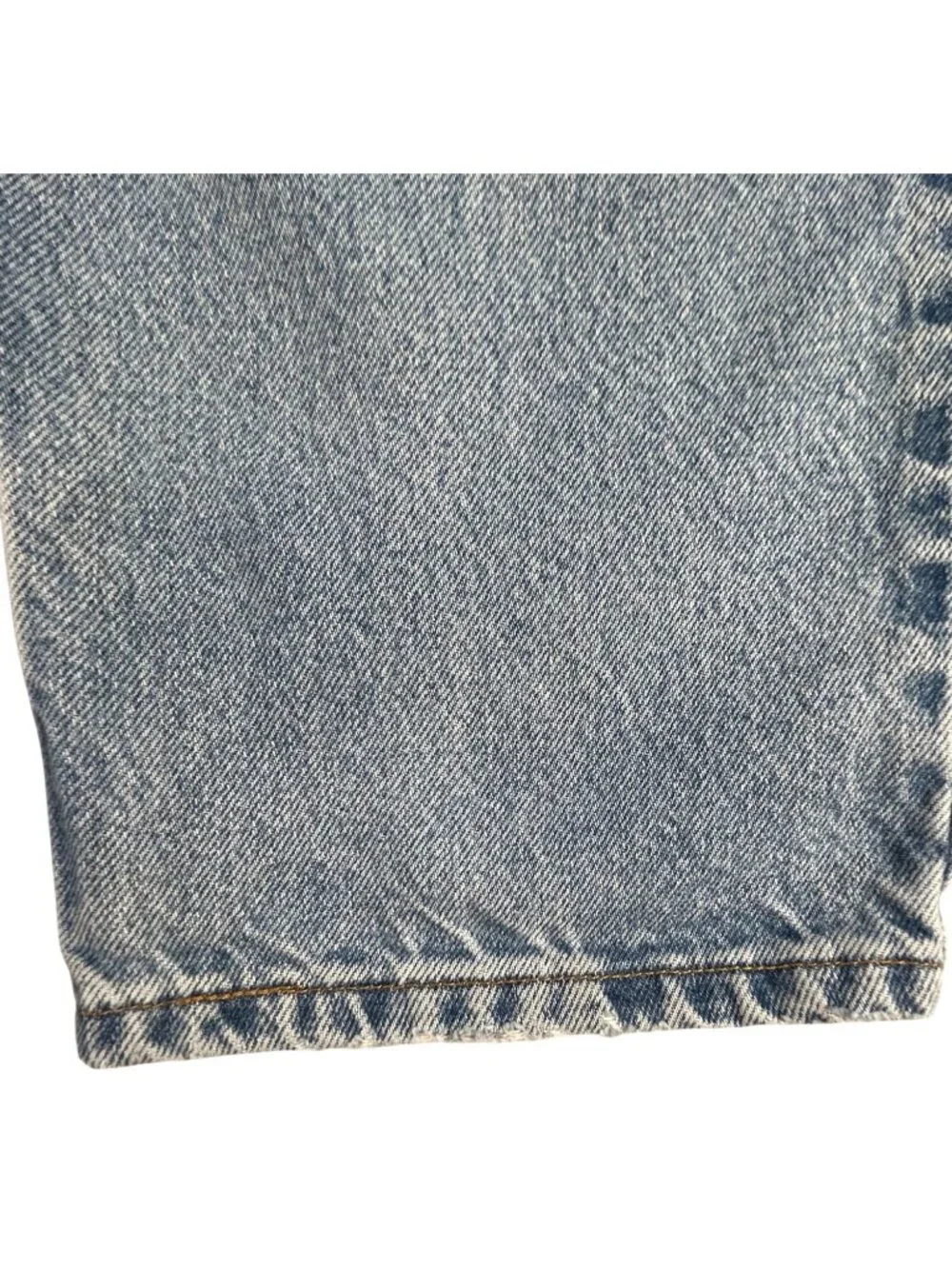 Vintage Y2K Light Wash Levi's Straight Leg Relaxed 36x30 90s Distressed Casual